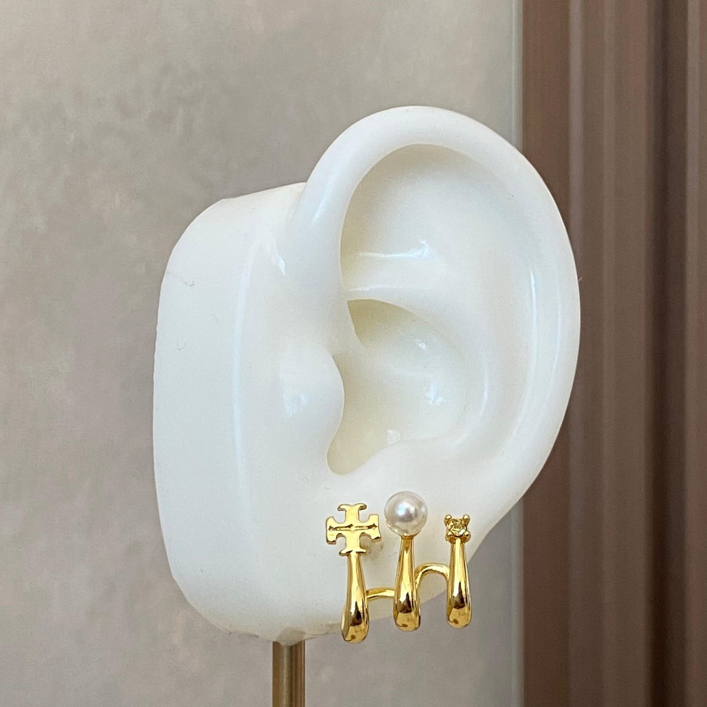 Tor Sideway earrings