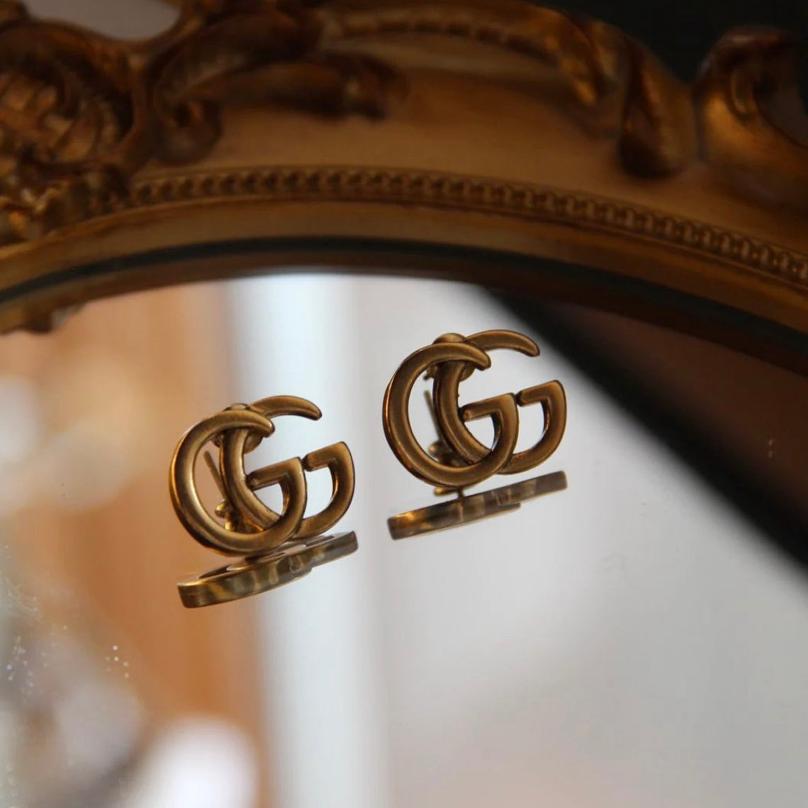 Gold GG Stud