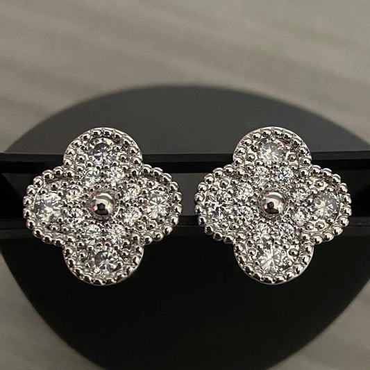 Silver Clip zircons earrings