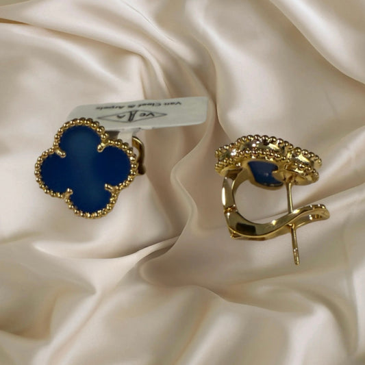 Blue clover Pin