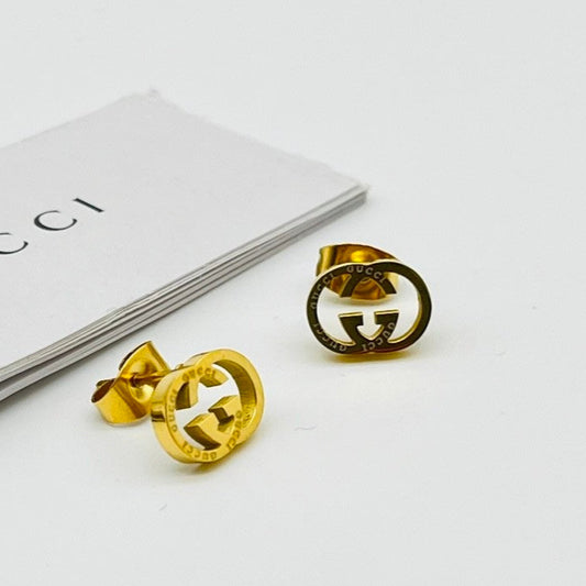 G Small Stud earrings