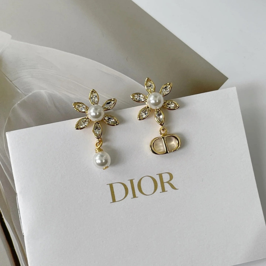 CD flower earrings