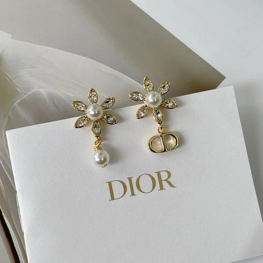 CD flower earrings