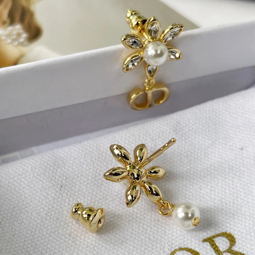 CD flower earrings